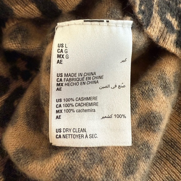 Charter Club Luxury 100 % Cashmere V neck Sweater Sz L - Picture 10 of 13